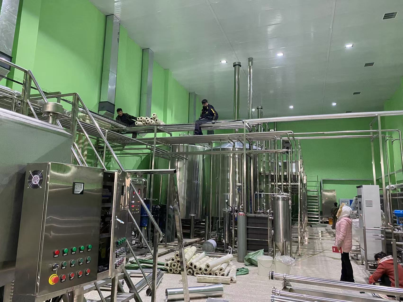 石嘴山精酿啤酒设备厂—精酿啤酒设备制造：传承工艺与创新科技的交融